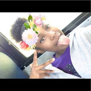 Meet your Posher, Latoya